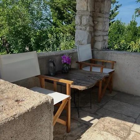 La Dolce Villa