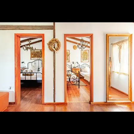 La Dolce Villa Roial